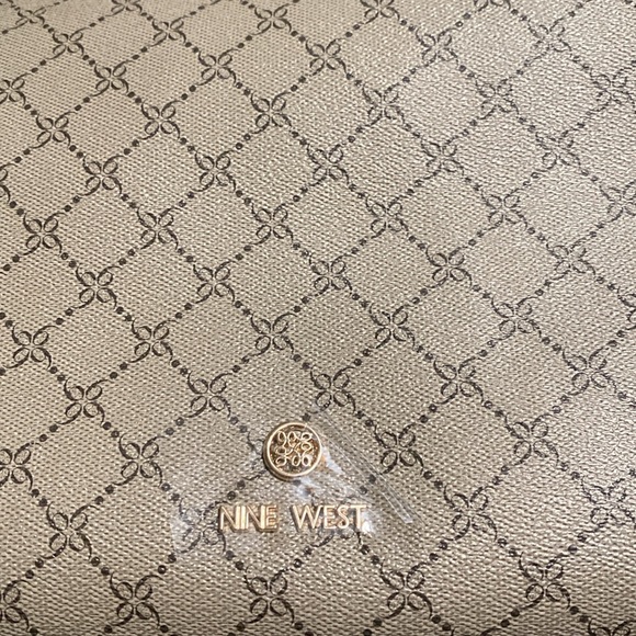 Nine West Medium Etta bag in Beige - Picture 2 of 6